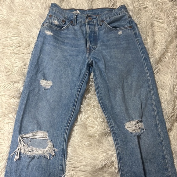 Sold - Picture 4 of 5